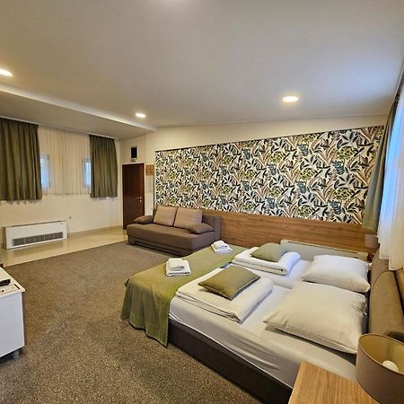 Apartments Alf - Om Banja Luka Habitación foto